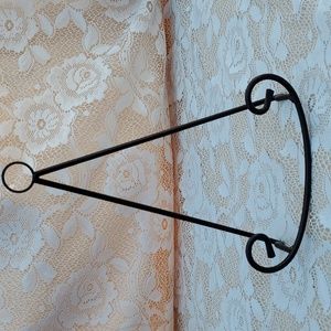 Set of 3 Small easels stand or hang on wall New Home Interiors black metal 10x6